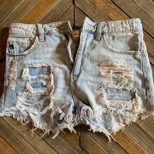 Kancan Jean shorts size small